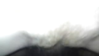 लंबे समय बालों वाली जैकी रखी नंगे पर कैम उसके छाती